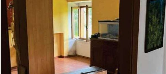 6 rooms Apartment in Luino, Italy No. 12960 10