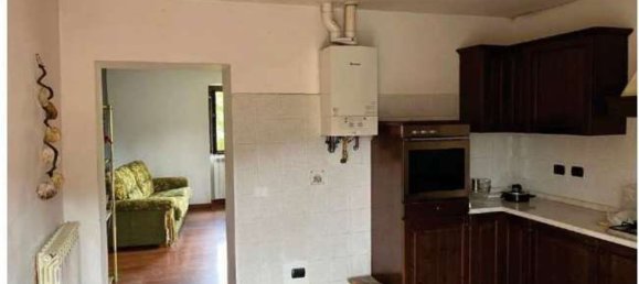 6 rooms Apartment in Luino, Italy No. 12960 4