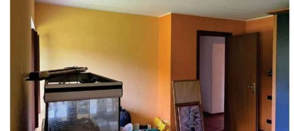 6 rooms Apartment in Luino, Italy No. 12960 11