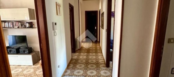 5 غرف نوم شقة في Palermo, Italy رقم 327270 33