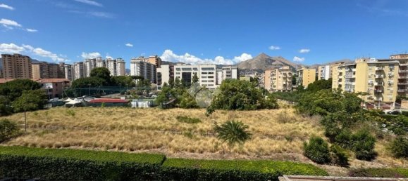 5 غرف نوم شقة في Palermo, Italy رقم 327270 24