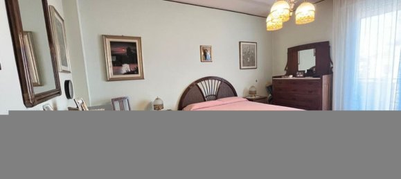 5 rooms Apartment in Padua, Italy No. 195155 11