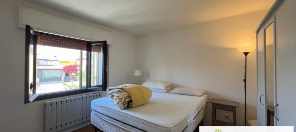 Дом с 9 комнатами в Кампанья Лупия, Италия № 21839 4