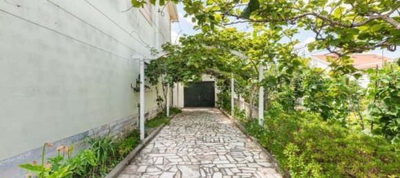 6 Schlafzimmer Haus in Seixal, Portugal, Nr. 339582 37