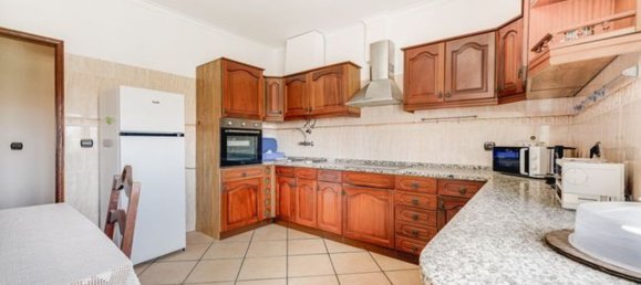 6 Schlafzimmer Haus in Seixal, Portugal, Nr. 339582 21