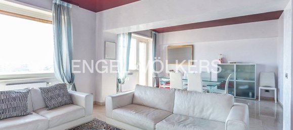 3 bedrooms Apartment in Rome, Italy No. 132385 5
