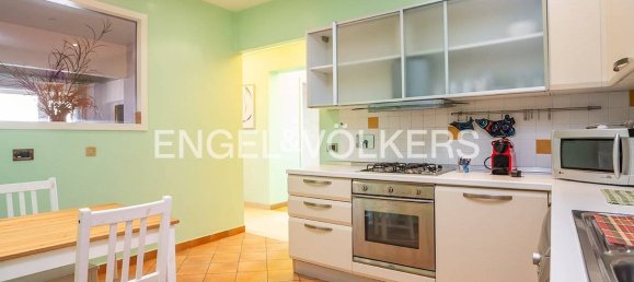 3 bedrooms Apartment in Rome, Italy No. 132385 11