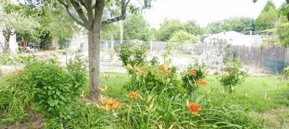 253m² Commercial property in La Roche-sur-Yon, France No. 277962 6