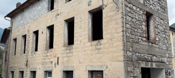 12 rooms Apartment in Cison di Valmarino, Italy No. 324894 2