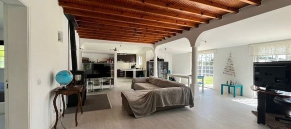 4 bedrooms House in Setubal, Portugal No. 46079 3