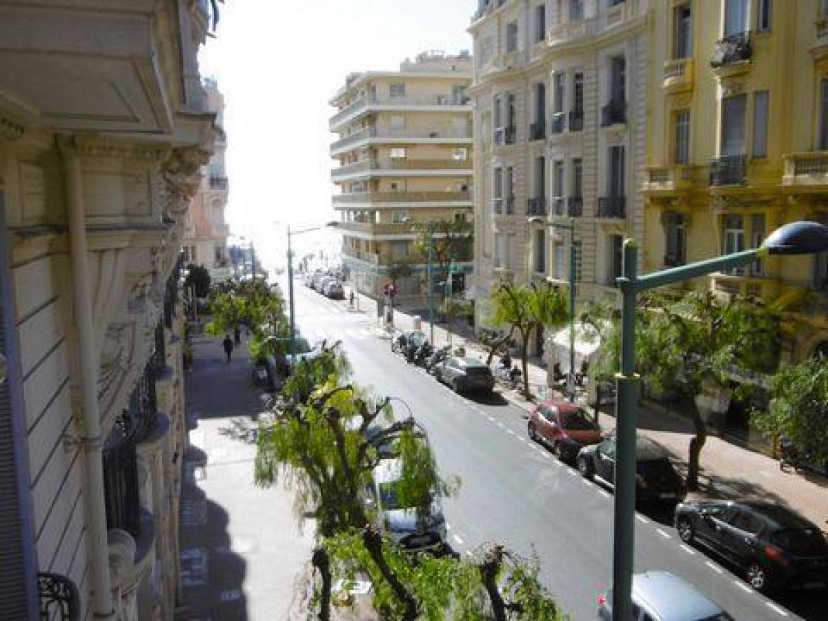 2 Schlafzimmer Eigentumswohnung in Menton, France, Nr. 15616