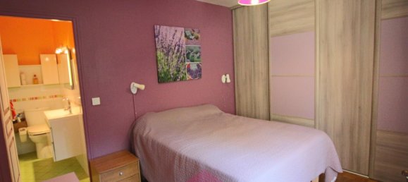 4 bedrooms House in Puy-l'Eveque, France No. 300146 11