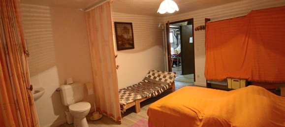 4 bedrooms House in Puy-l'Eveque, France No. 300146 22