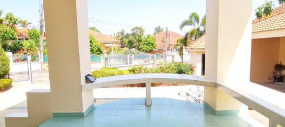 5 bedrooms House in Pattaya, Thailand No. 27056 9