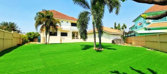 5 bedrooms House in Pattaya, Thailand No. 27056 13