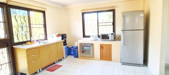 5 bedrooms House in Pattaya, Thailand No. 27056 19