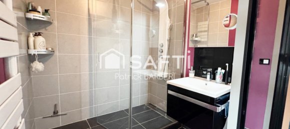 1 bedroom Apartment in Cergy, France No. 291299 10