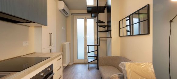 Дуплекс с 2 спальнями в Турин, Италия № 348659 2