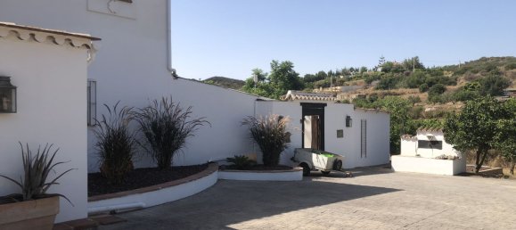 4 Schlafzimmer Haus in Estepona, Spain, Nr. 143059 41