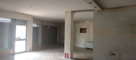 Коммерческая недвижимость 144м² в Квинчинетто, Италия № 208085 6