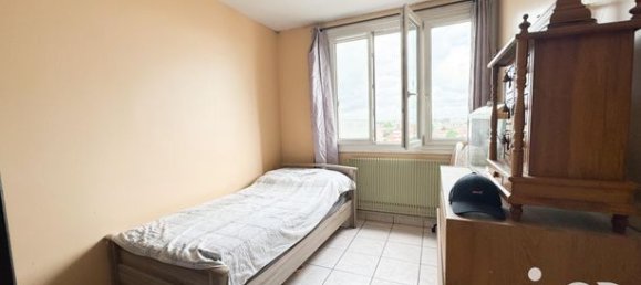 Apartamento de 3 dormitorios en Drancy, France No. 314135 5