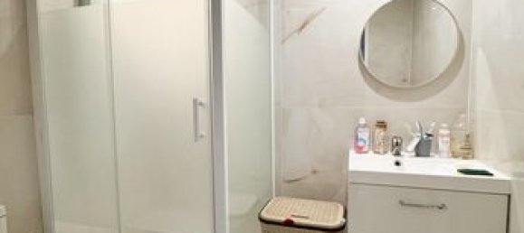 Apartamento de 3 dormitorios en Drancy, France No. 314135 4