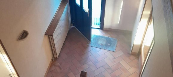 5 bedrooms House in Olivet, France No. 235740 2