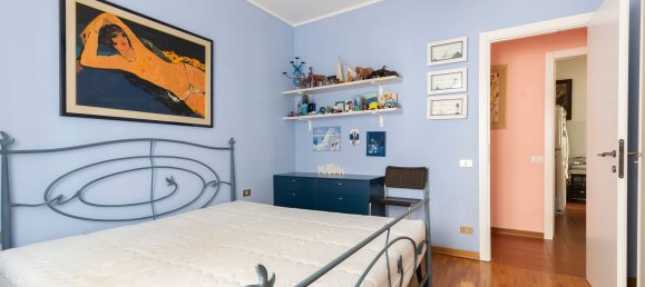 5-salle Appartement à Falconara Marittima, Italy No. 284350 15