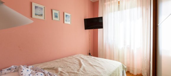5-salle Appartement à Falconara Marittima, Italy No. 284350 16