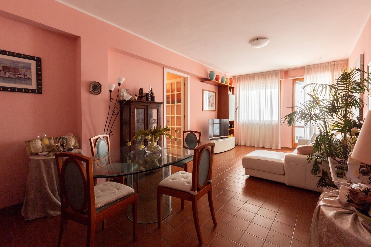 5-salle Appartement à Falconara Marittima, Italy No. 284350