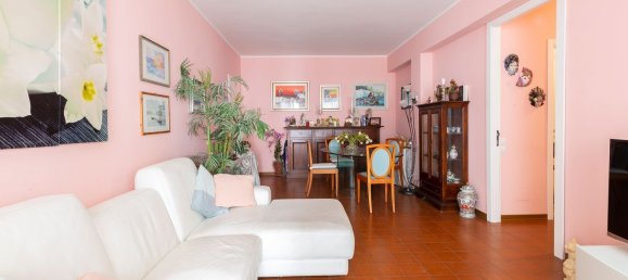 5-salle Appartement à Falconara Marittima, Italy No. 284350 4