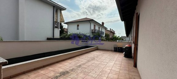 3 Schlafzimmer Villa in Parabiago, Italy, Nr. 327597 42