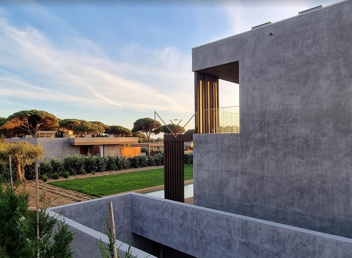 4 bedrooms Villa in Cascais, Portugal No. 62894