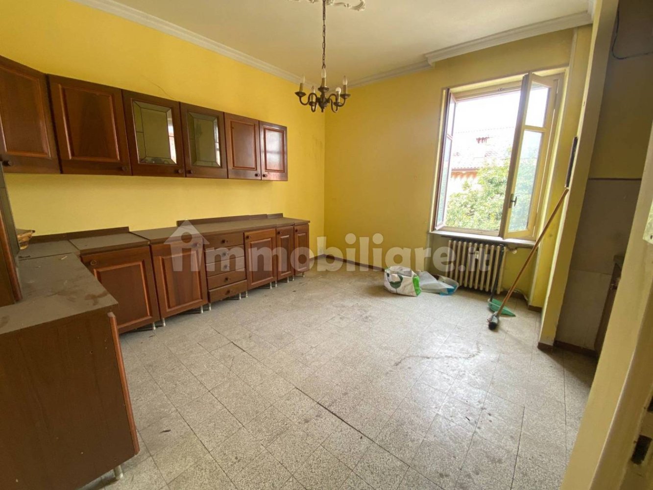 4 bedrooms Apartment in Santena, Italy No. 307295