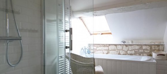 6 bedrooms House in Marcilly-sur-Vienne, France No. 67908 12