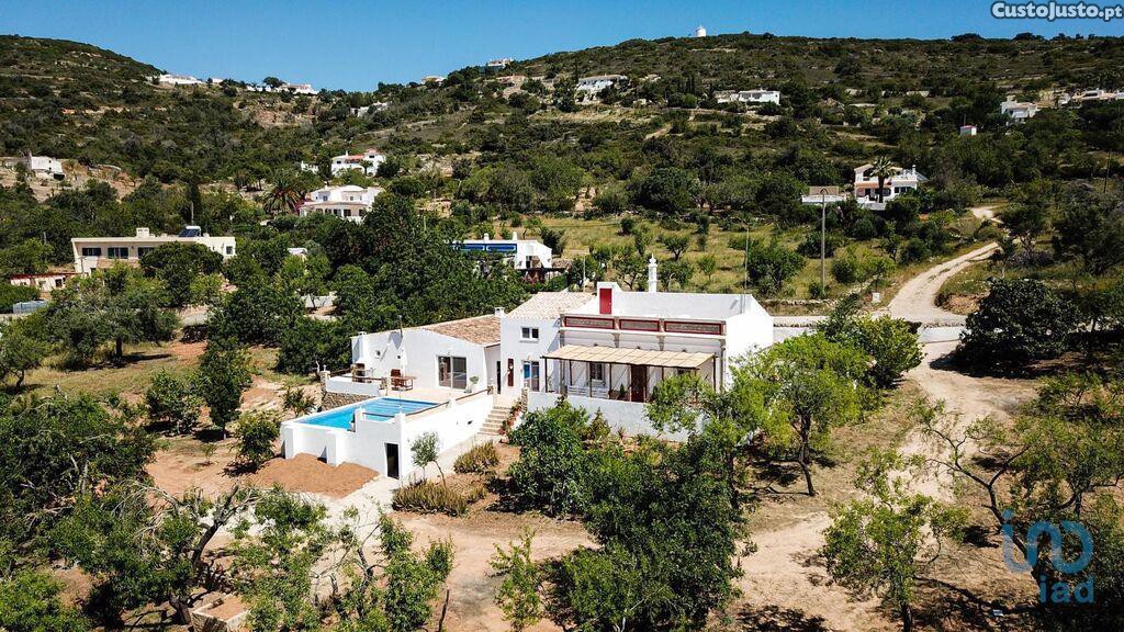 4 bedrooms Villa in Faro, Portugal No. 97283