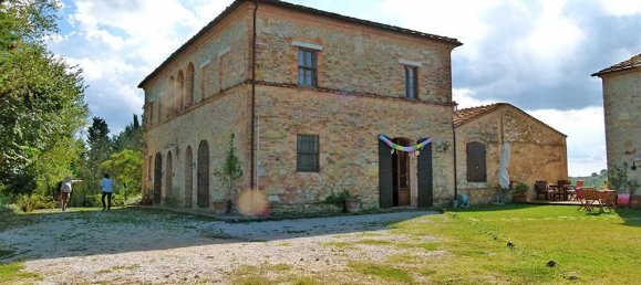 8 bedrooms House in Buonconvento, Italy No. 220278 3
