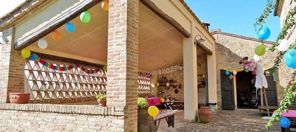 8 bedrooms House in Buonconvento, Italy No. 220278 6