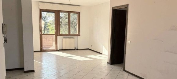 4 rooms Apartment in Montecchio Emilia, Italy No. 257813 7