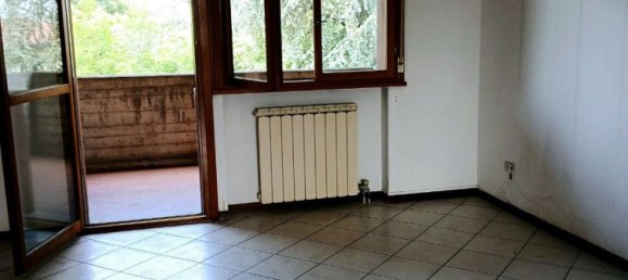4 rooms Apartment in Montecchio Emilia, Italy No. 257813 3