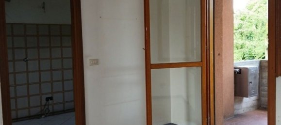 4 rooms Apartment in Montecchio Emilia, Italy No. 257813 9