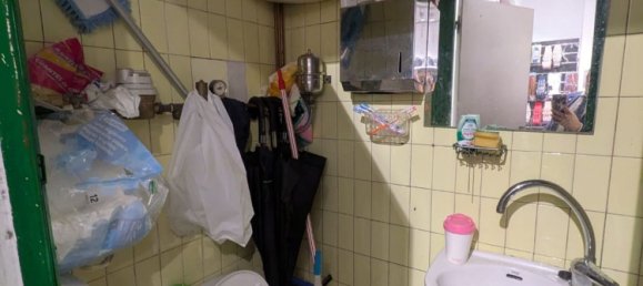 190m² Commercial property in Basque Autonomous Community, Spain No. 163296 7