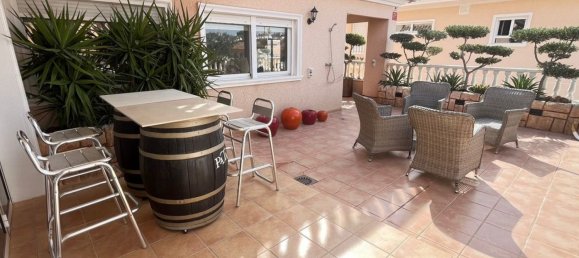 3 bedrooms Apartment in Alicante, Spain No. 145486 2
