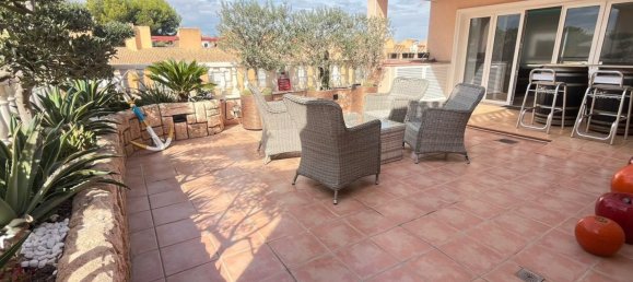 3 bedrooms Apartment in Alicante, Spain No. 145486 3