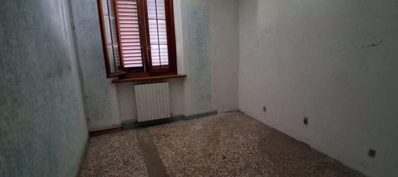 6 bedrooms Apartment in Ravenna, Italy No. 380767 5