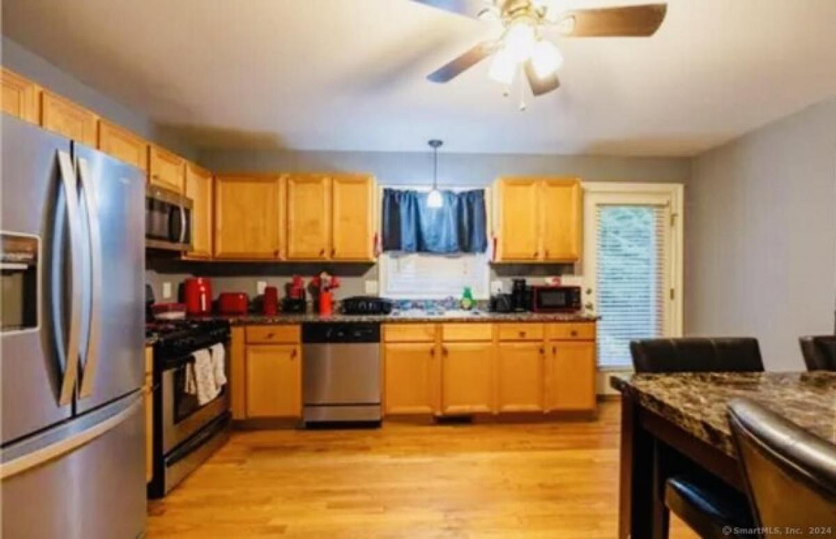 3 bedrooms House in Waterbury, USA No. 422050