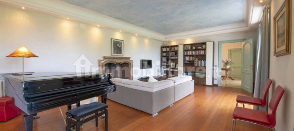 Villa de 9 dormitorios en Lazise, Italy No. 228472 20