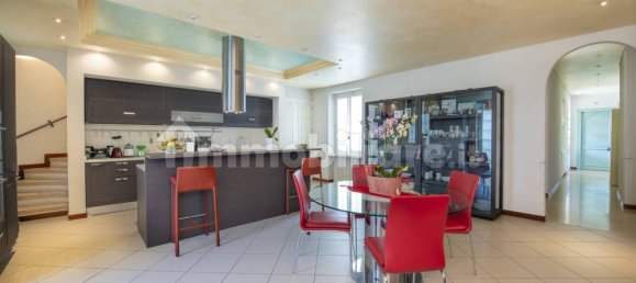 Villa de 9 dormitorios en Lazise, Italy No. 228472 23