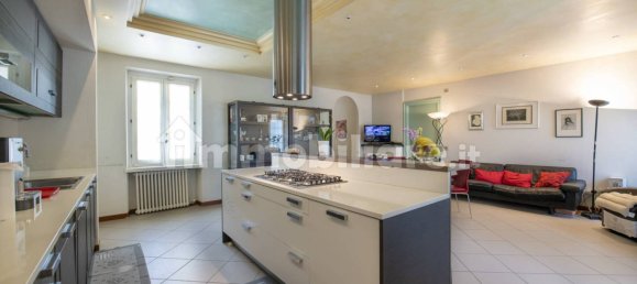 Villa de 9 dormitorios en Lazise, Italy No. 228472 24