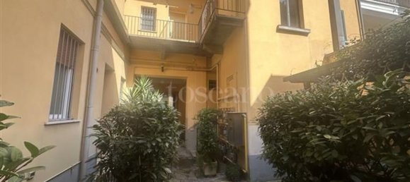 2 bedrooms Apartment in Milan, Italy No. 357777 37